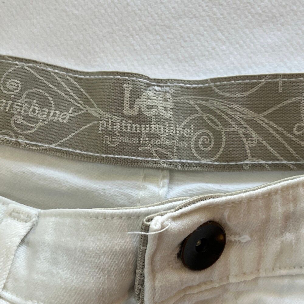 Lee Platinum Label Women's White Bootleg Denim Jeans Comfort Waistband Size 12S - Picture 5 of 8